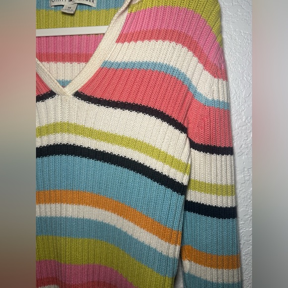Tommy Hilfiger Stripped V Neck Collard Cozy Sweater Women Size Medium - Picture 9 of 12